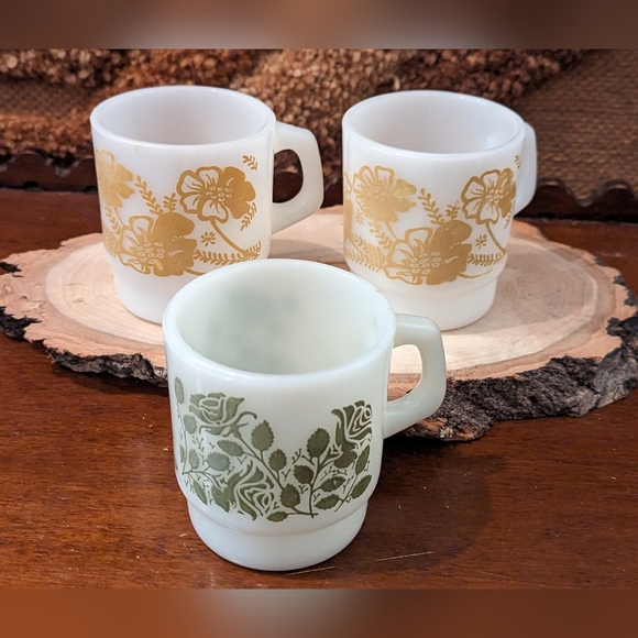 Vintage Set of 3 Anchor Hocking Fire King Stackable Flower Mugs Made in USA - Picture 4 of 12